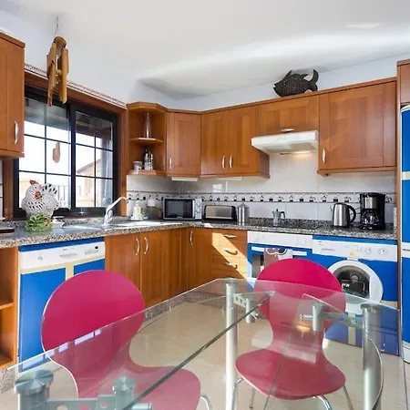 Medano Mar 22 * Ελ Μέντανο